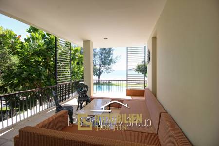 Amazing 4 Bed, Absolute Beachfront Condo in Khoa Tao