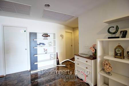 Amazing 4 Bed, Absolute Beachfront Condo in Khoa Tao