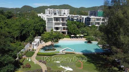 Amazing 4 Bed, Absolute Beachfront Condo in Khoa Tao