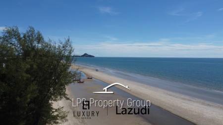 Amazing 4 Bed, Absolute Beachfront Condo in Khoa Tao