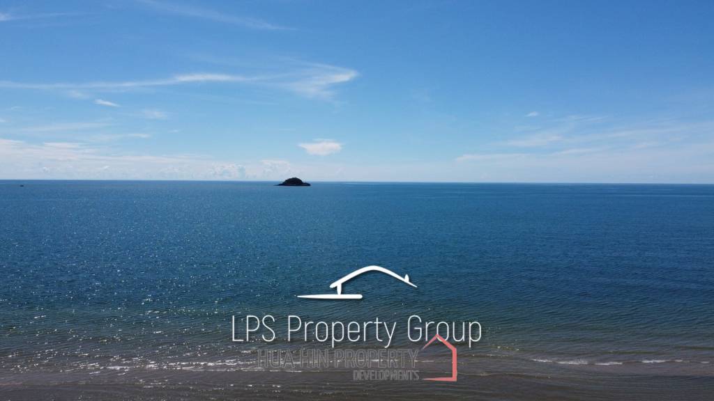 Amazing 4 Bed, Absolute Beachfront Condo in Khoa Tao