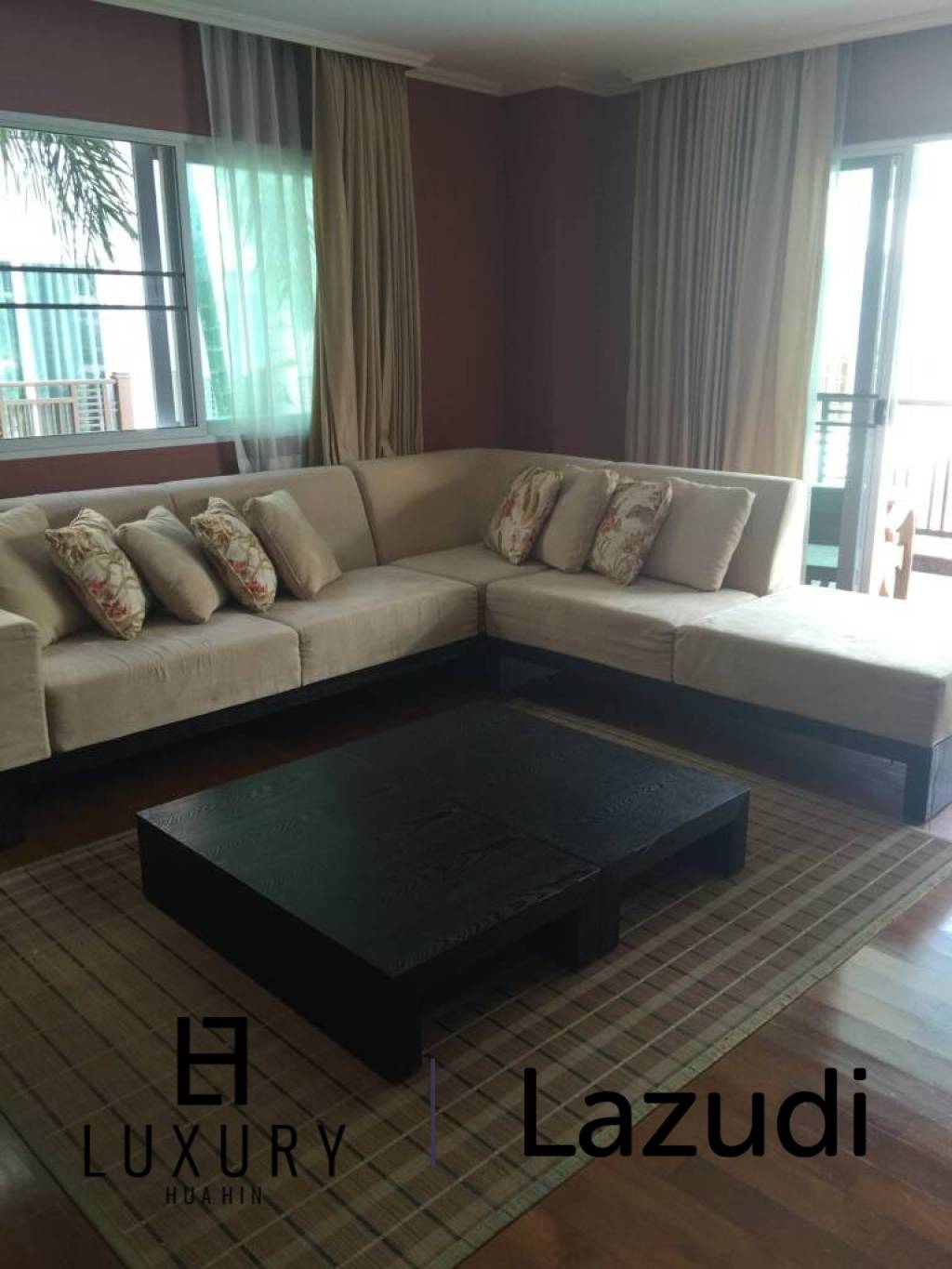 1 Bed, Low Rise Condominium with Sea View