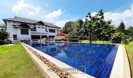 Stunning 9 Bed Villa for Sale at Palm Hills Golf Course & Residence