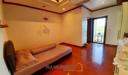 Stunning 9 Bed Villa for Sale at Palm Hills Golf Course & Residence