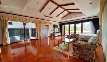 Stunning 9 Bed Villa for Sale at Palm Hills Golf Course & Residence