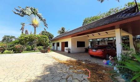 Stunning 9 Bed Villa for Sale at Palm Hills Golf Course & Residence