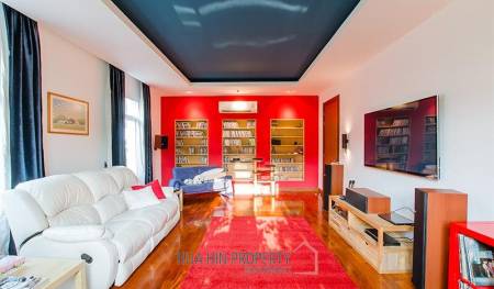 Large Pool Villa For Sale at Baan Silasa in Hua Hin