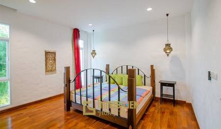 Große Pool Villa im Baan Silasa in Hua Hin zum Verkauf