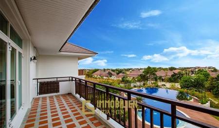 Große Pool Villa im Baan Silasa in Hua Hin zum Verkauf