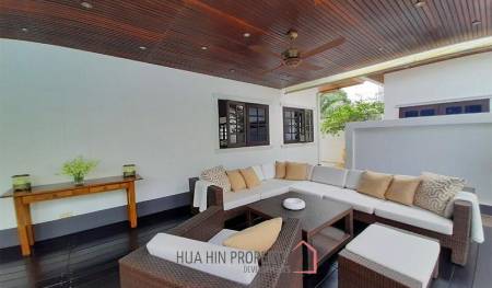5 Bedroom Pool Villa in Central Hua Hin