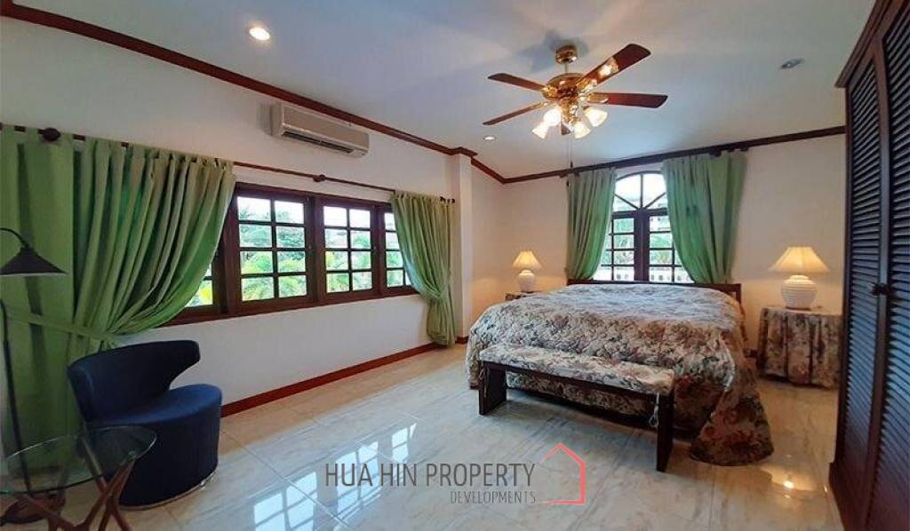5 Bedroom Pool Villa in Central Hua Hin
