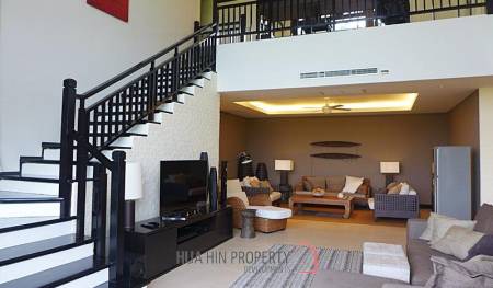 Beautiful Mansion for Sale on the Prestigious Black Mountain Golf Course