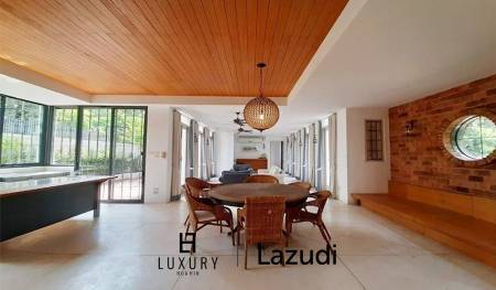 Villa for Sale near Bluport Shopping Mall