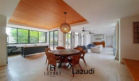 Villa for Sale near Bluport Shopping Mall