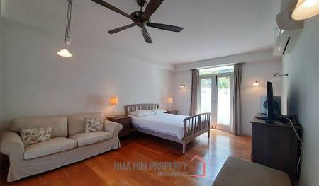 Villa for Sale near Bluport Shopping Mall
