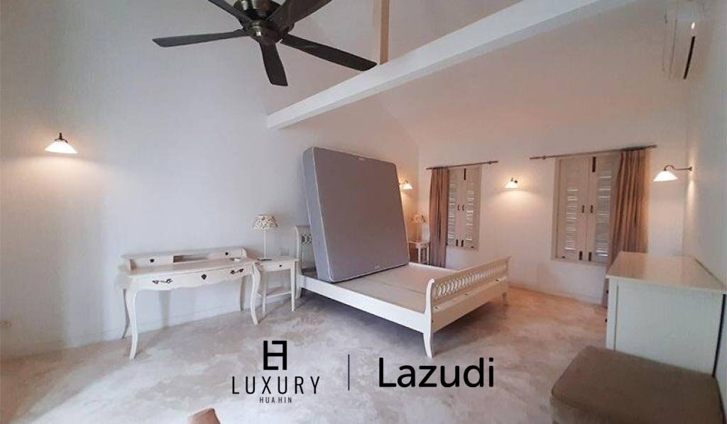 Villa for Sale near Bluport Shopping Mall