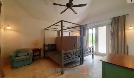 Villa for Sale near Bluport Shopping Mall