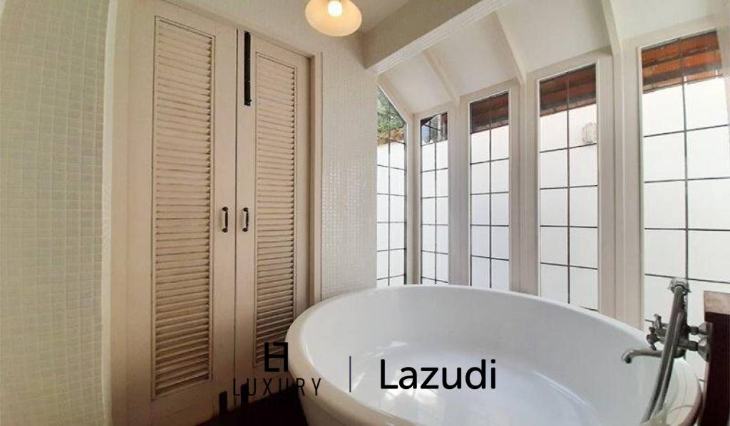 Villa for Sale near Bluport Shopping Mall