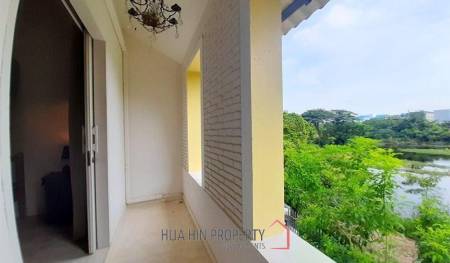 Villa for Sale near Bluport Shopping Mall