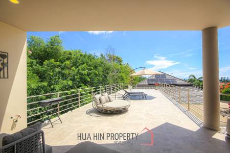 5 Bed, 2 Storey House in Central Hua Hin