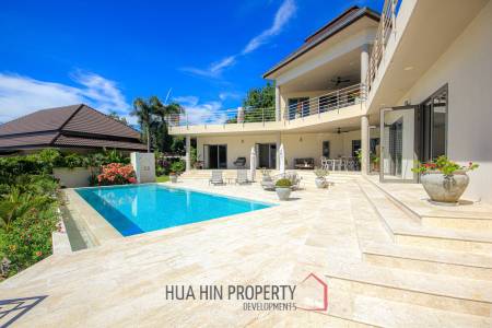 5 Bed, 2 Storey House in Central Hua Hin