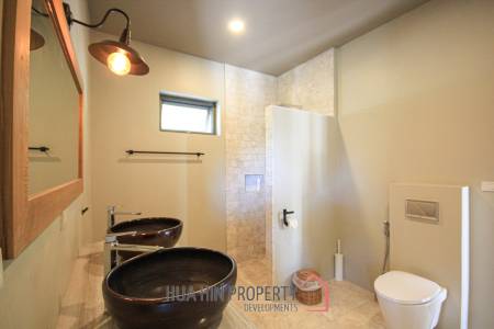 5 Bed, 2 Storey House in Central Hua Hin