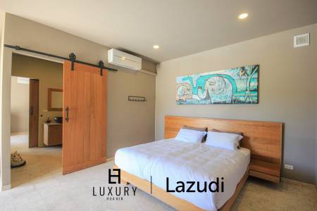 Дом 738 кв.м. 5 Кровать 