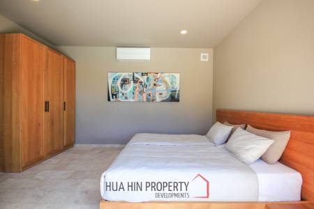 5 Bed, 2 Storey House in Central Hua Hin