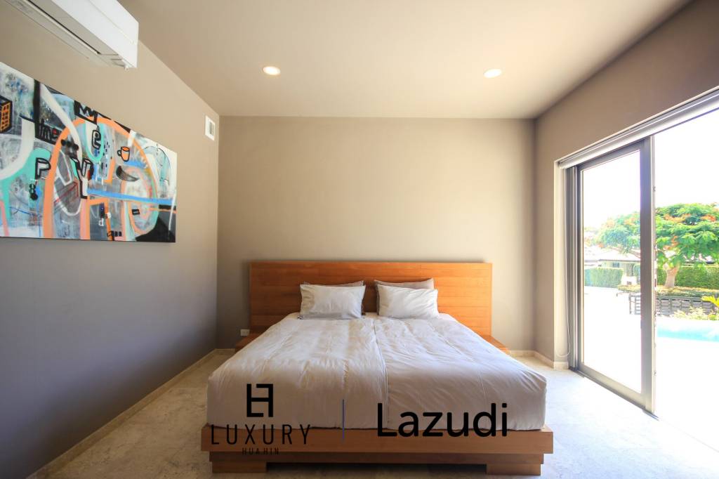 Дом 738 кв.м. 5 Кровать 