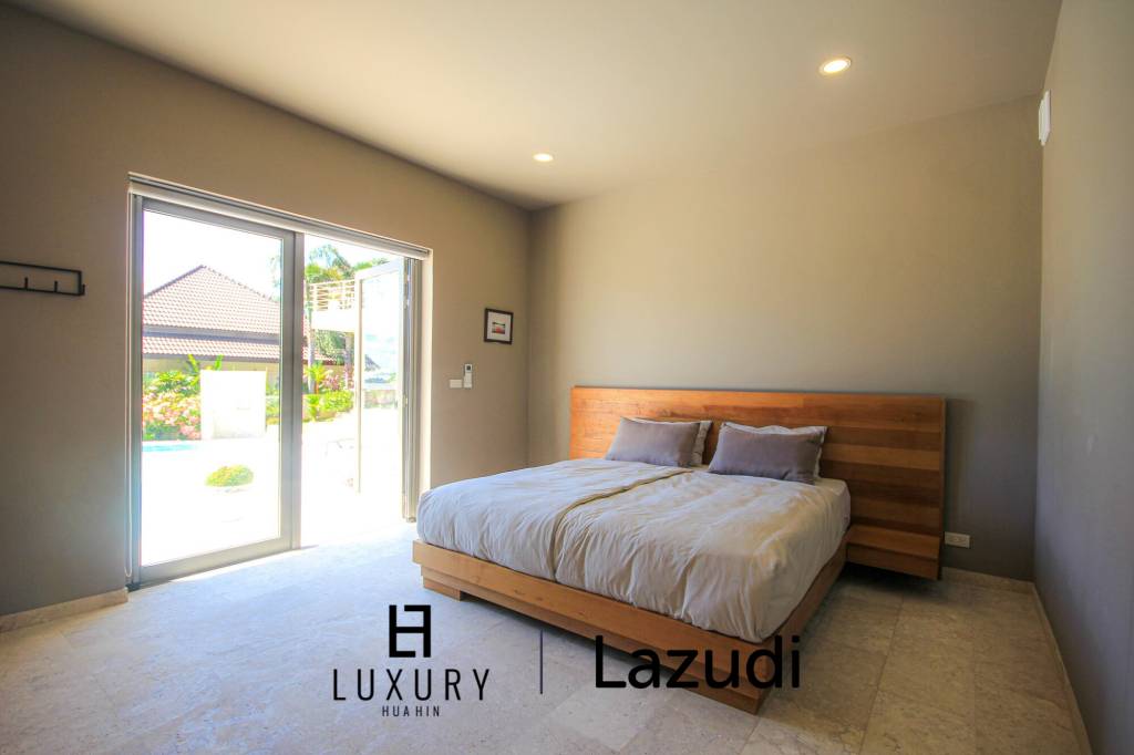 Дом 738 кв.м. 5 Кровать 