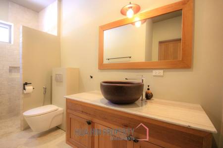 5 Bed, 2 Storey House in Central Hua Hin