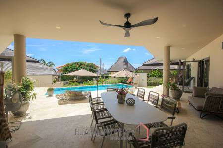 5 Bed, 2 Storey House in Central Hua Hin