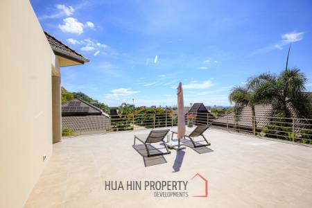 5 Bed, 2 Storey House in Central Hua Hin