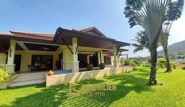 Luxurious Pool Villa in Countryside Surroundings Luxurious Pool Villa in Countryside Surroundings