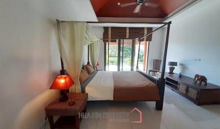 Luxurious Pool Villa in Countryside Surroundings