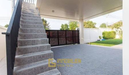 Außergewöhnliche Pool Villa mit 3 Schlafzimmern und 3 Bädern