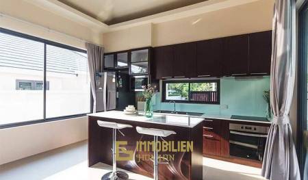 Außergewöhnliche Pool Villa mit 3 Schlafzimmern und 3 Bädern