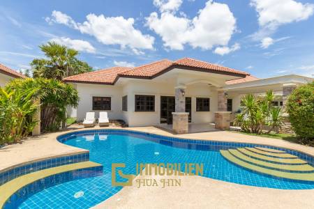 Orchid Paradise Homes: 4 Schlafzimmer Pool Villa mit  2 Bädern