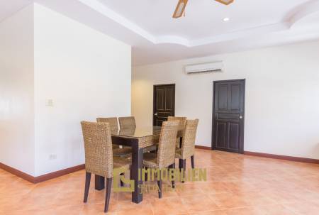 Orchid Paradise Homes: 4 Schlafzimmer Pool Villa mit  2 Bädern