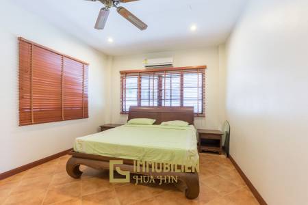 Orchid Paradise Homes: 4 Schlafzimmer Pool Villa mit  2 Bädern