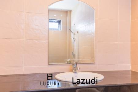 Orchid Paradise Homes: 4 Schlafzimmer Pool Villa mit  2 Bädern