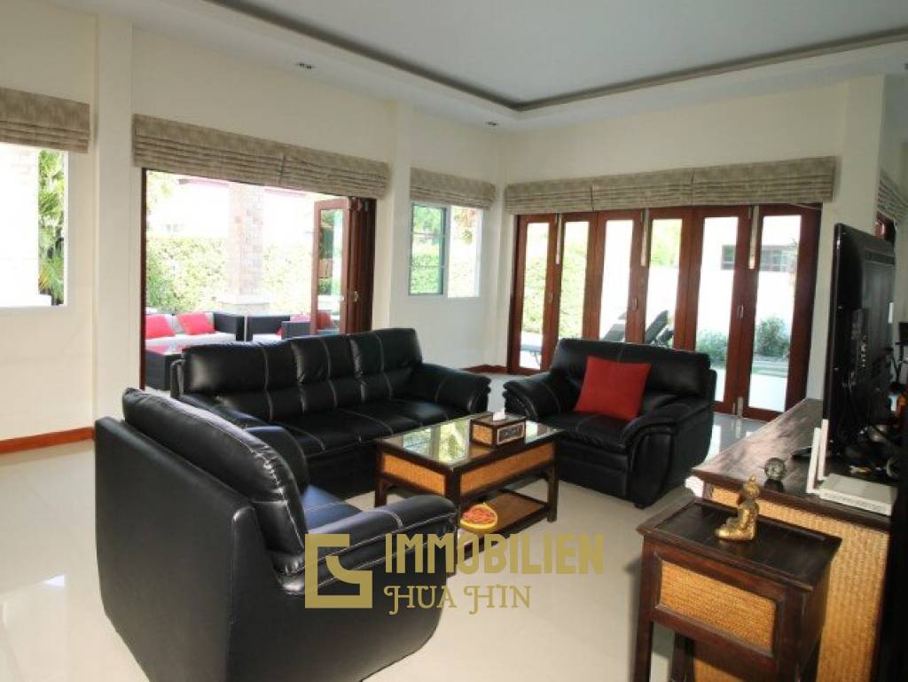 Orchid Paradise Homes: 3 Schlafzimmer Pool Villa