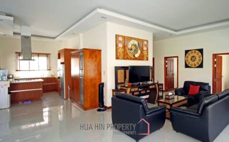 3 Bed, 2 Bathroom Pool Villa on established development