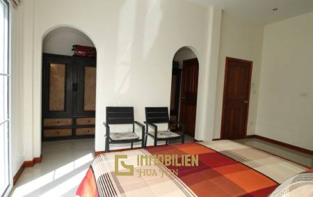 Orchid Paradise Homes: 3 Schlafzimmer Pool Villa