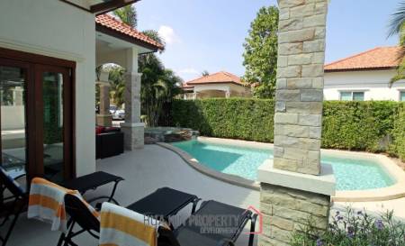 3 Bed, 2 Bathroom Pool Villa on established development