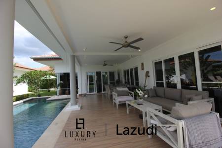 4 Bed Luxury Pool Villa on Large Plot