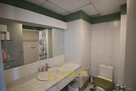 Blue Wave Condominium: Studio-Eigentumswohnung im 10. Stock - in Khao Takiap