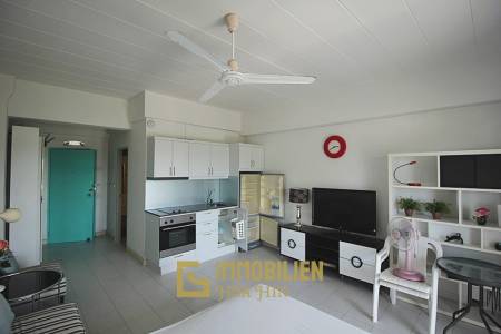Blue Wave Condominium: Studio-Eigentumswohnung im 10. Stock - in Khao Takiap