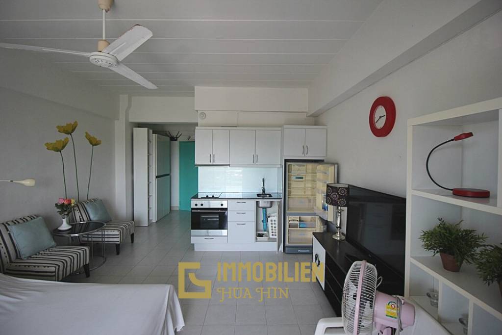 Blue Wave Condominium: Studio-Eigentumswohnung im 10. Stock - in Khao Takiap