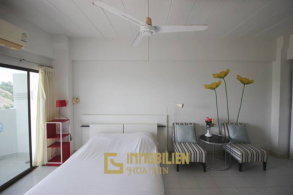 Blue Wave Condominium: Studio-Eigentumswohnung im 10. Stock - in Khao Takiap